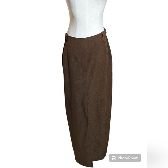 Ingenuity Vintage Faux Suede Brown Maxi Skirt - Picture 2 of 7